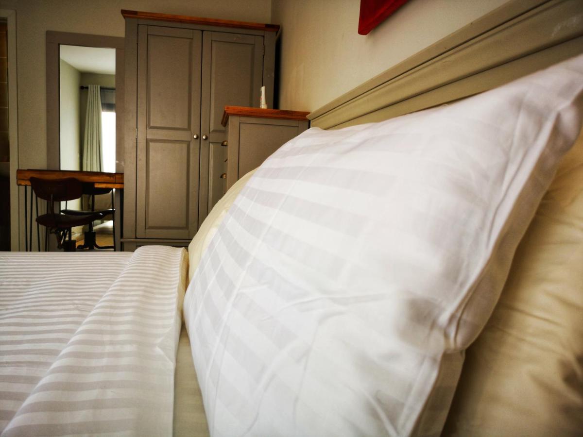 E14, Forest View Apartments, Deposit Required To Confirm Booking Kololi Eksteriør billede