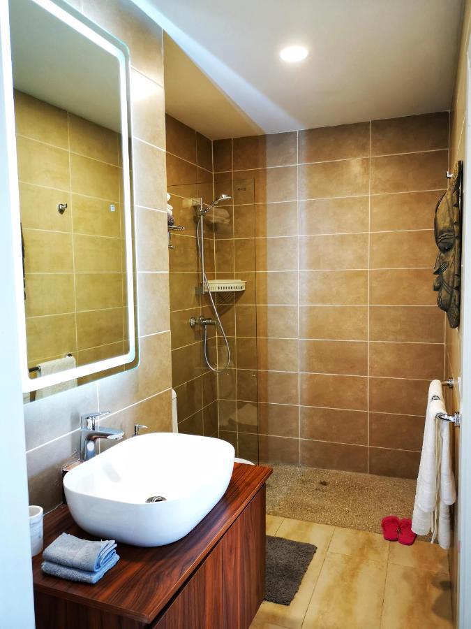 E14, Forest View Apartments, Deposit Required To Confirm Booking Kololi Eksteriør billede